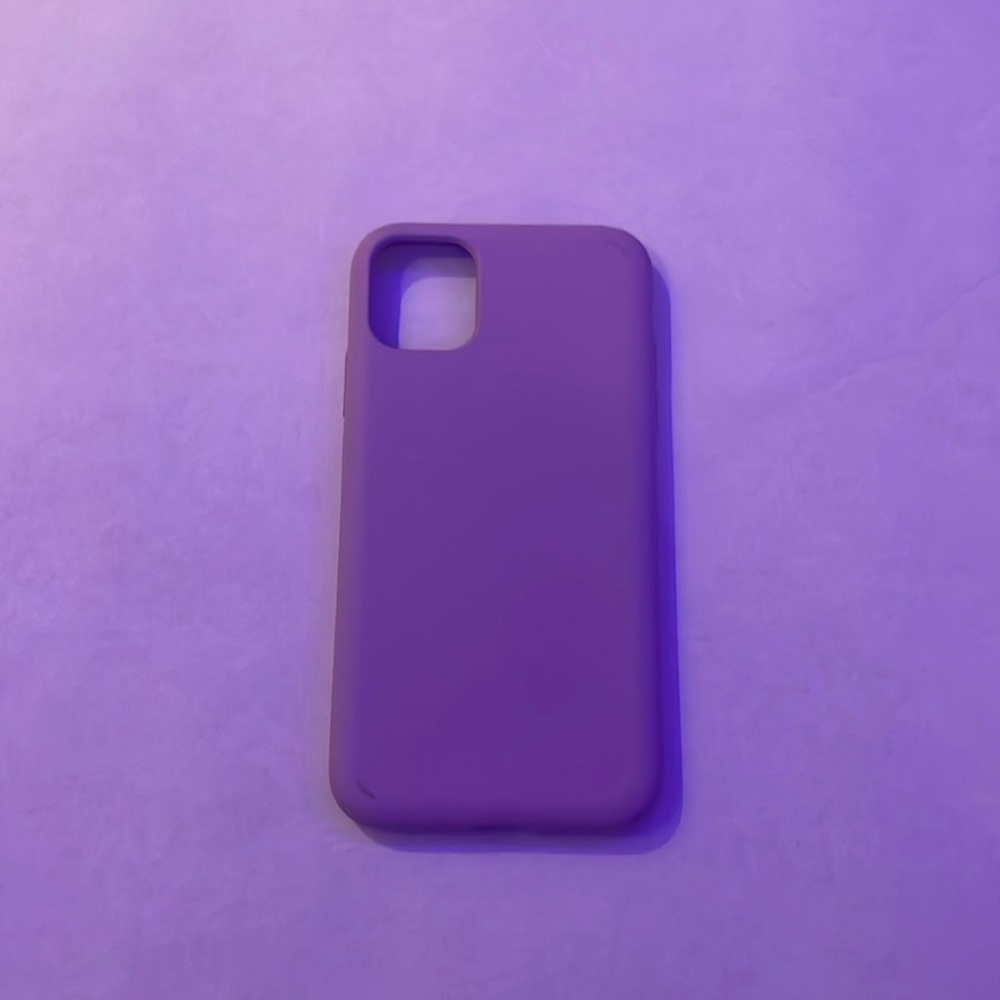 Purple phone case (Iphone 11)
